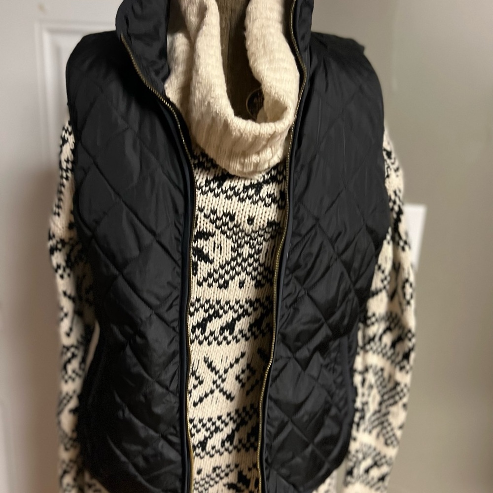 Old Navy Quilted Vest